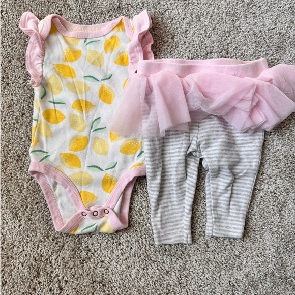 Cloud Island Baby Girl Lemon Print Bodysuit & Tutu Leggings Set - Size 0-3 Month - Picture 2 of 9